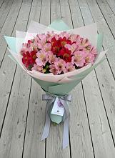 Букет цветов из:  Альстромерии в Вахтане