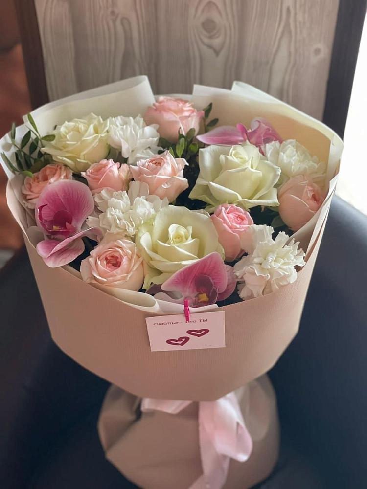 Букет цветов из: Орхидеи, Розы и Гвоздики в Вахтане