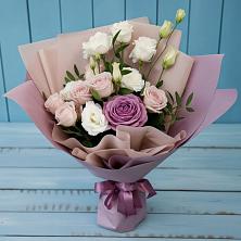 Букет цветов из:  Розы и Лизиантусы в Вахтане