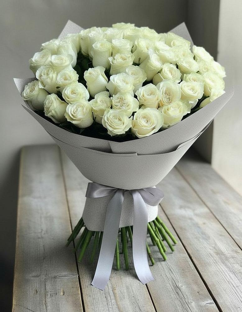 Букет 35 Белых роз в Вахтане