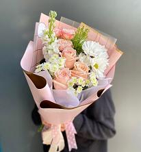 Букет цветов из:  Хризантемы и Розы в Вахтане