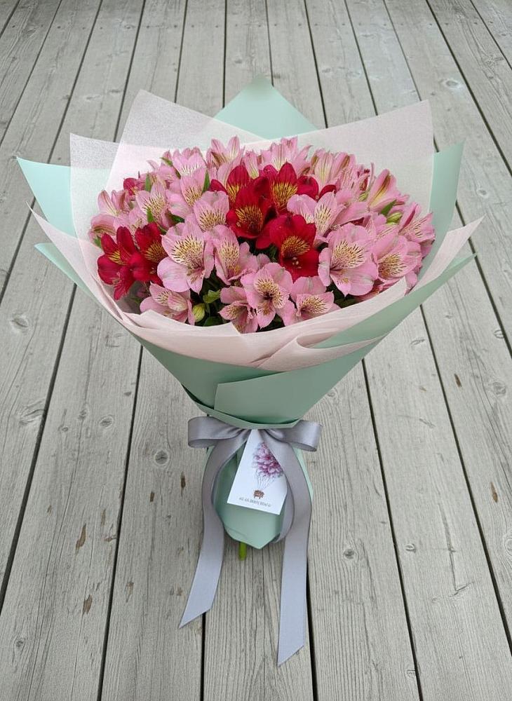 Букет цветов из: Альстромерии в Вахтане