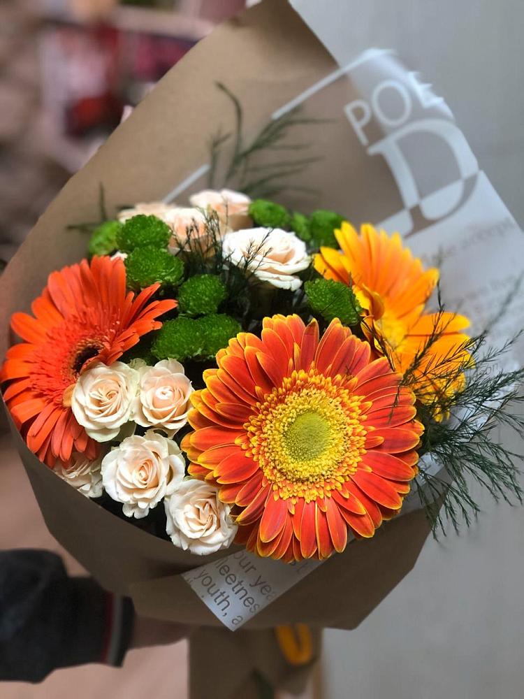 Букет цветов из: Герберы, Хризантемы и Розы в Вахтане