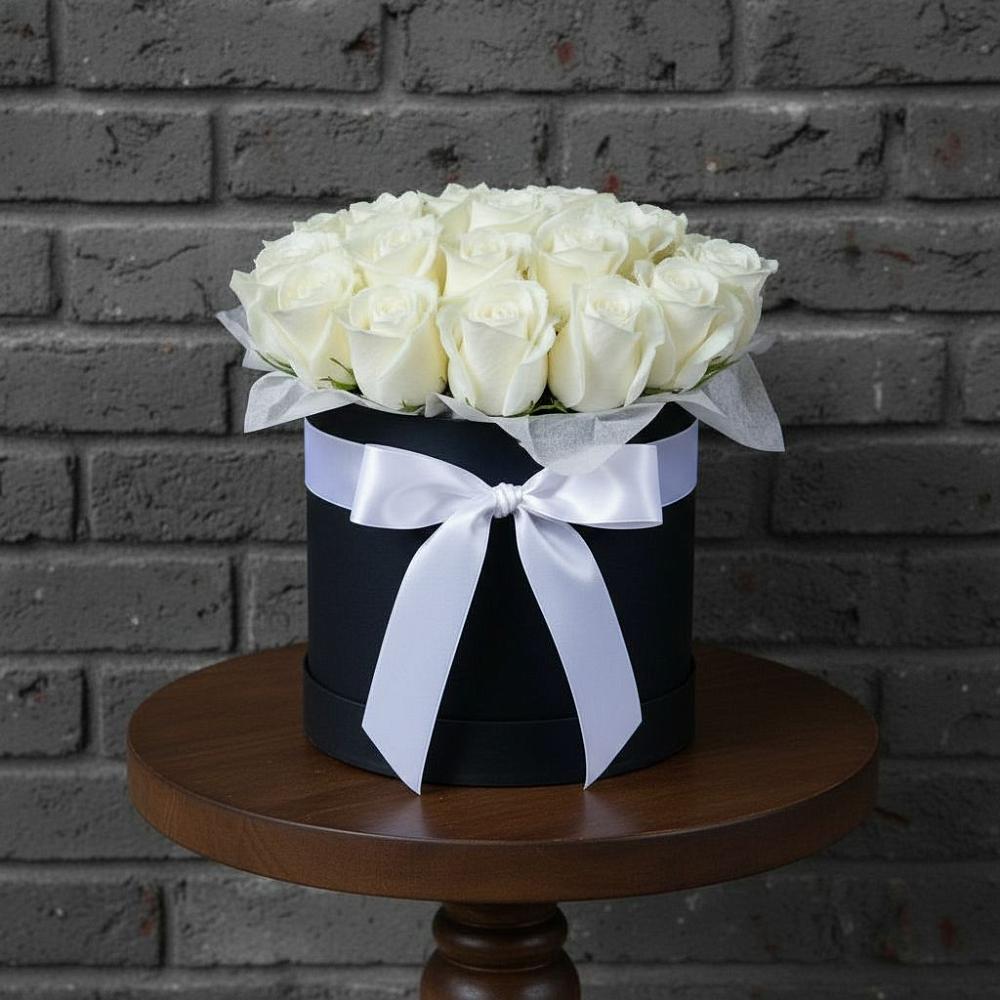 Цветочная композиция из Розы в шляпной коробке в Вахтане