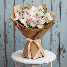 Букет цветов из:  Орхидеи и Розы в Вахтане