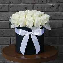 Цветочная композиция из Розы в шляпной коробке в Вахтане